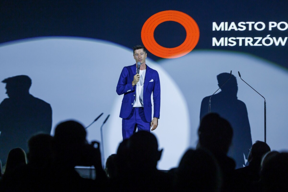 PROFBUD_MIASTO_POLSKICH_MISTRZOW_OLIMPIJSKICH (12) PROFBUD_MIASTO_POLSKICH_MISTRZOW_OLIMPIJSKICH (12)