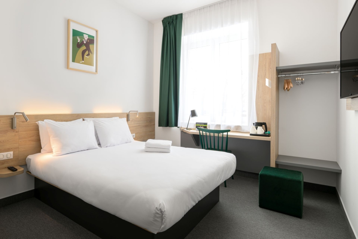 hotel-kalisz-centrum_double-standard_room (9) hotel-kalisz-centrum_double-standard_room (9)